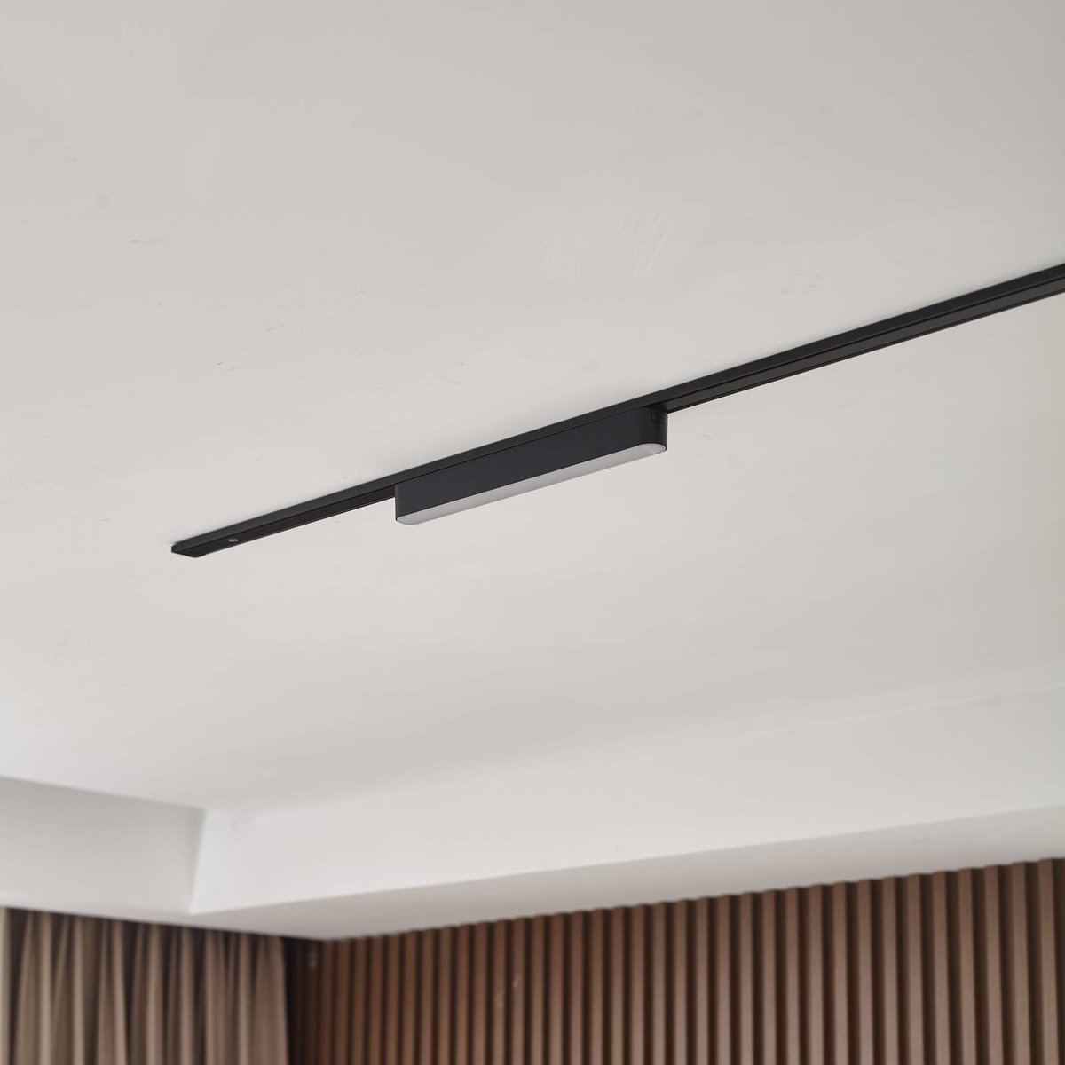 moderneLED, Lumaro 48V noir, LINDBY
