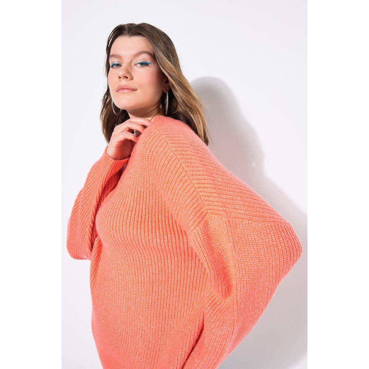 Pull oversize en maille côtelée corail, STUDIO UNTOLD