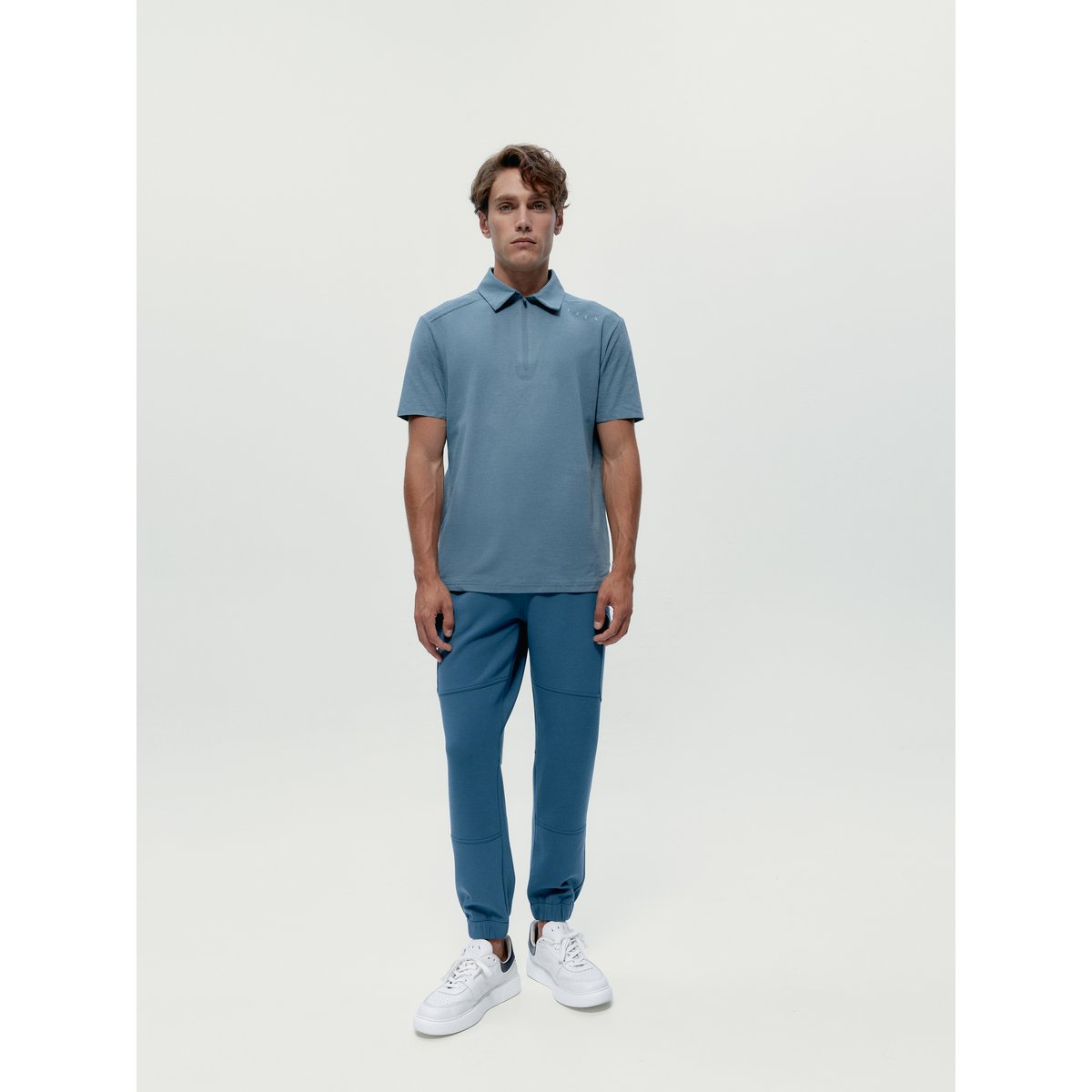 T-Shirt Polo de sport Performance manches courtes KARIBA bleu, BORN