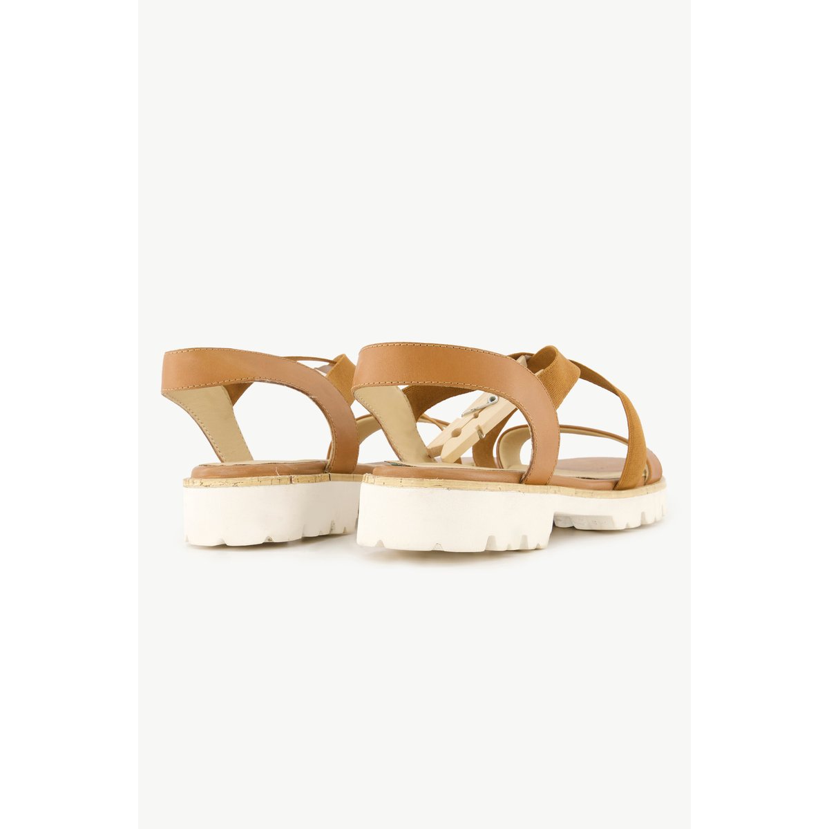 Sandales en cuir à brides élastiques , pied large cognac, ULLA POPKEN