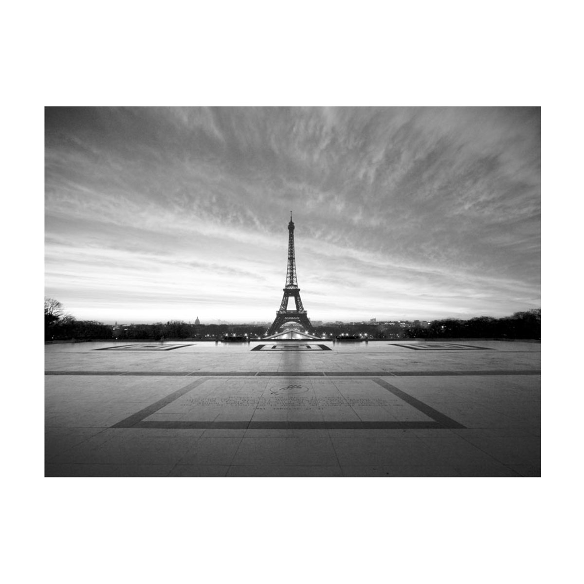 Papier peint intissé panoramique Ville et Architecture The Iron Lady noir, EDEN