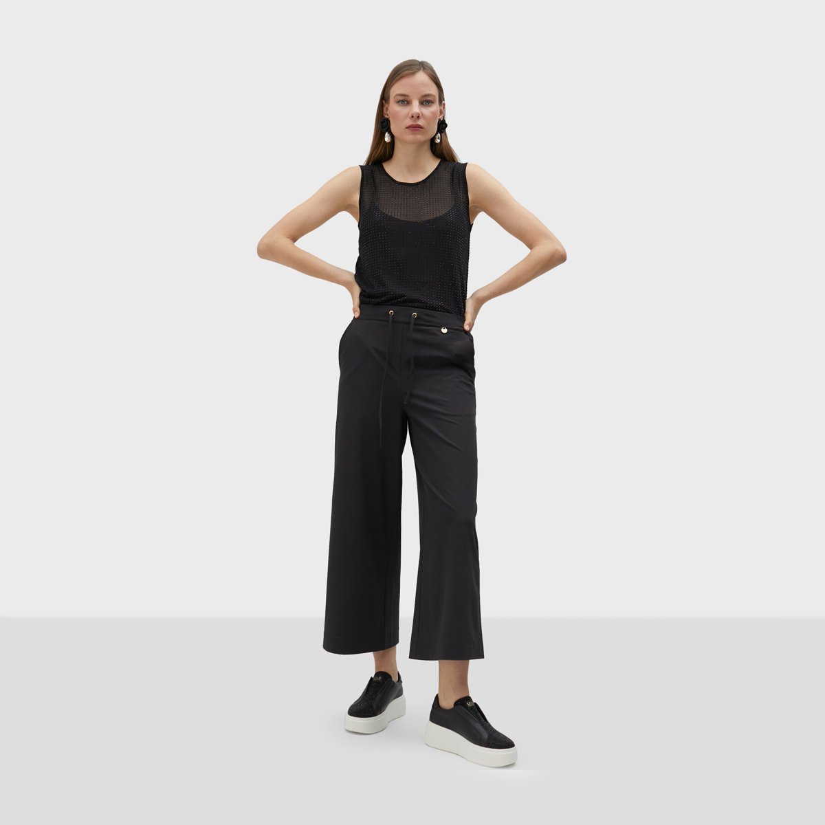 Pantalon large avec fermeture par cordon de serrage noir, LOLA CASADEMUNT