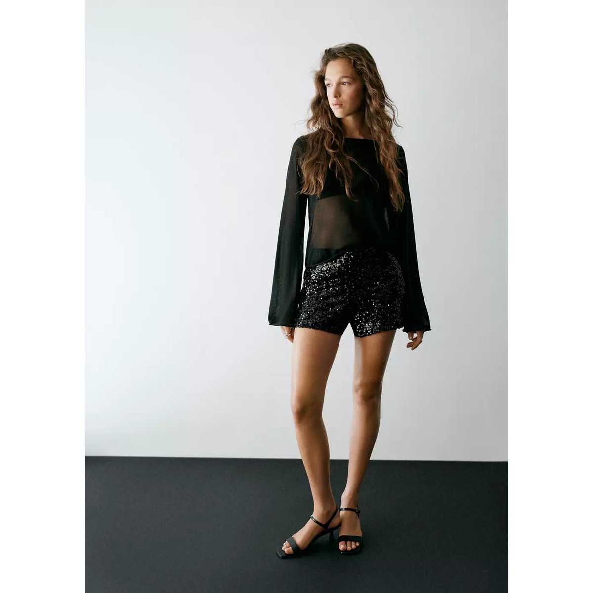 Short sequins noir, MANGO TEEN