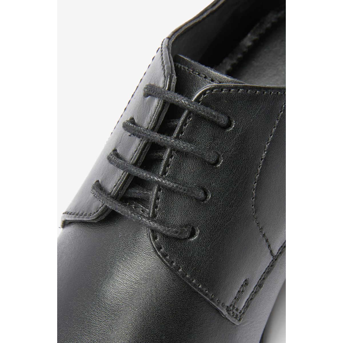 Chaussures En Cuir À Lacets noir, NEXT