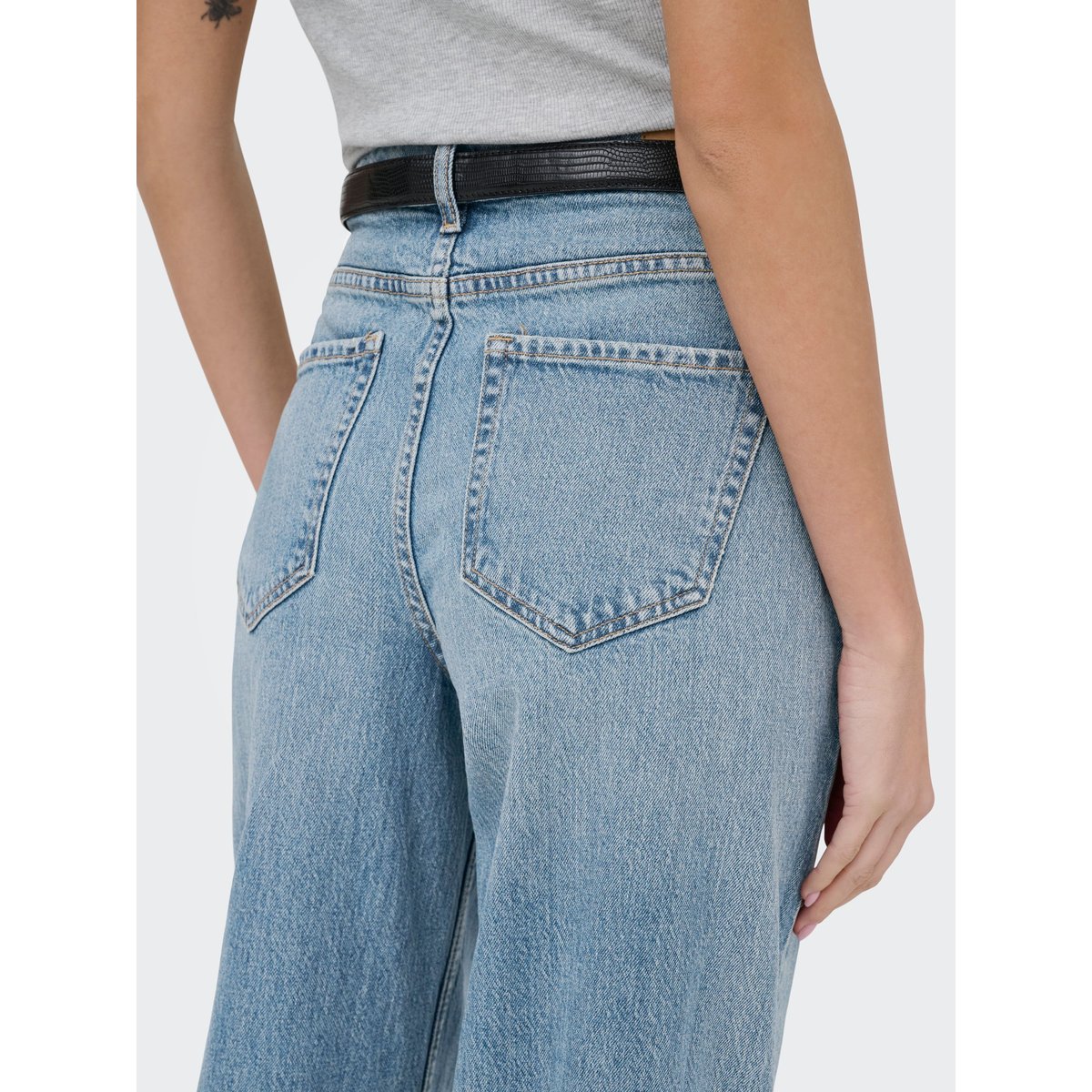 Jean À Jambe Large light blue denim, JDY