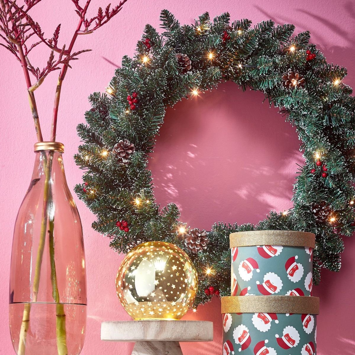 Couronne de Noël avec LED CRESTON vert, BLACK BOX TREES