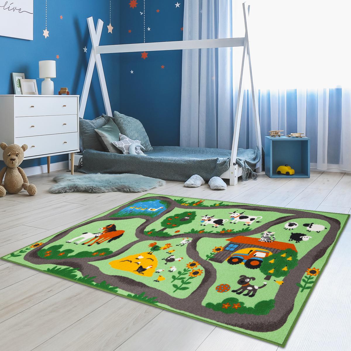 Tapis enfant tufté FARMROAD vert, bleu, gris, UN AMOUR DE TAPIS