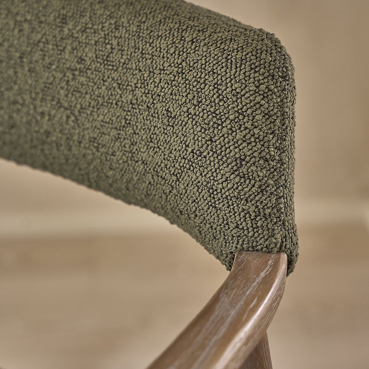 Lot de 2 chaises en bois de chêne et bouclette LUISA kaki, BERAH GETAH