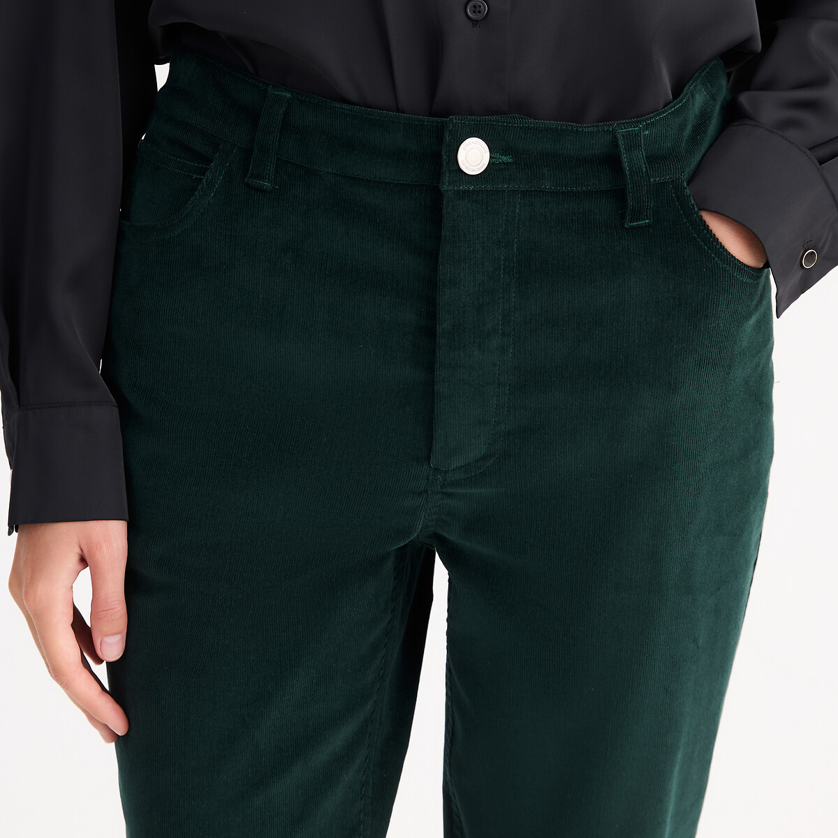 Pantalon bootcut en velours côtelé vert cèdre, ANNE WEYBURN