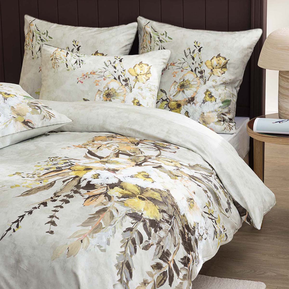 Taie d'oreiller imprimée en satin de coton, MARGARETTA beige, DESIGNERS GUILD