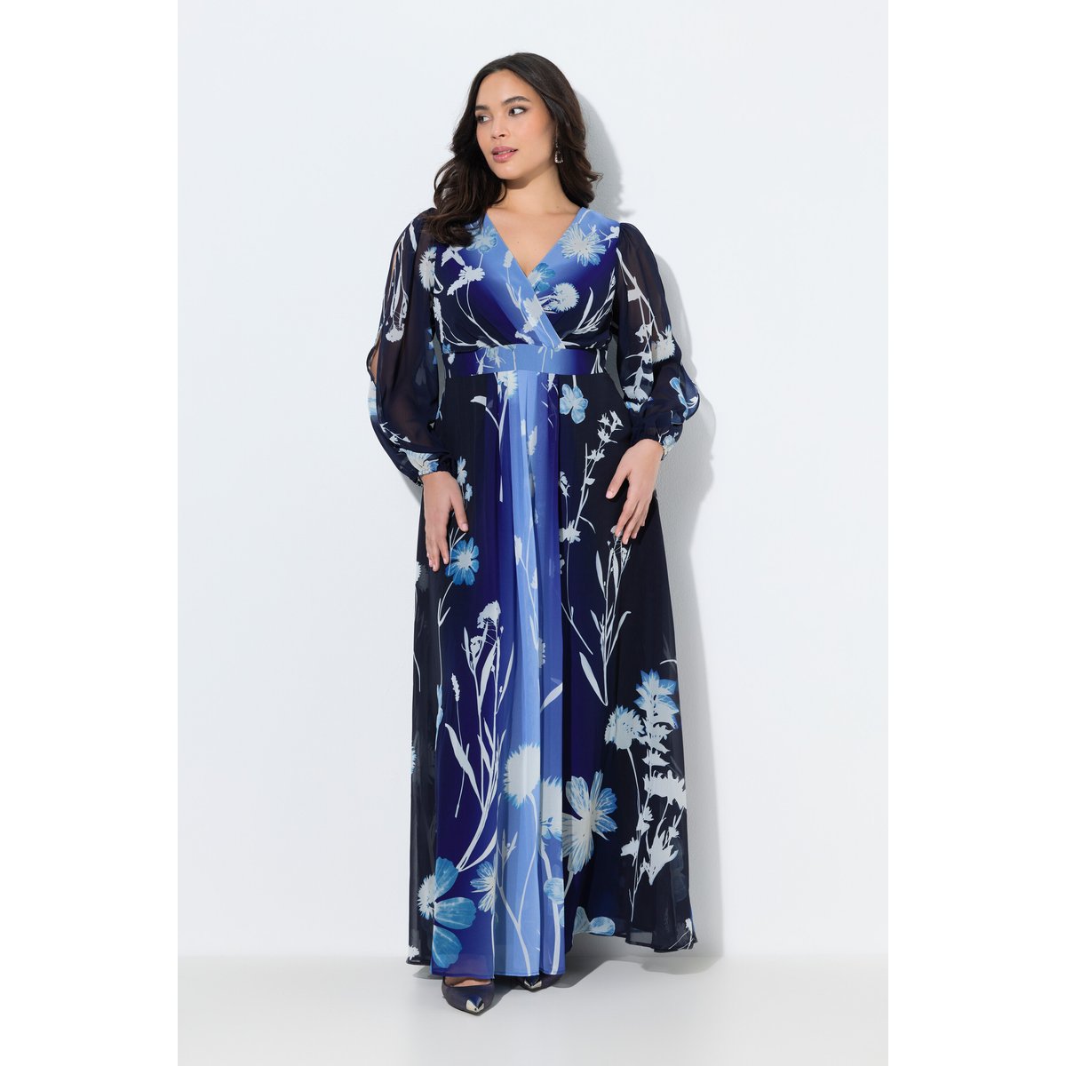 Robe de soirée à fleurs marine, ULLA POPKEN