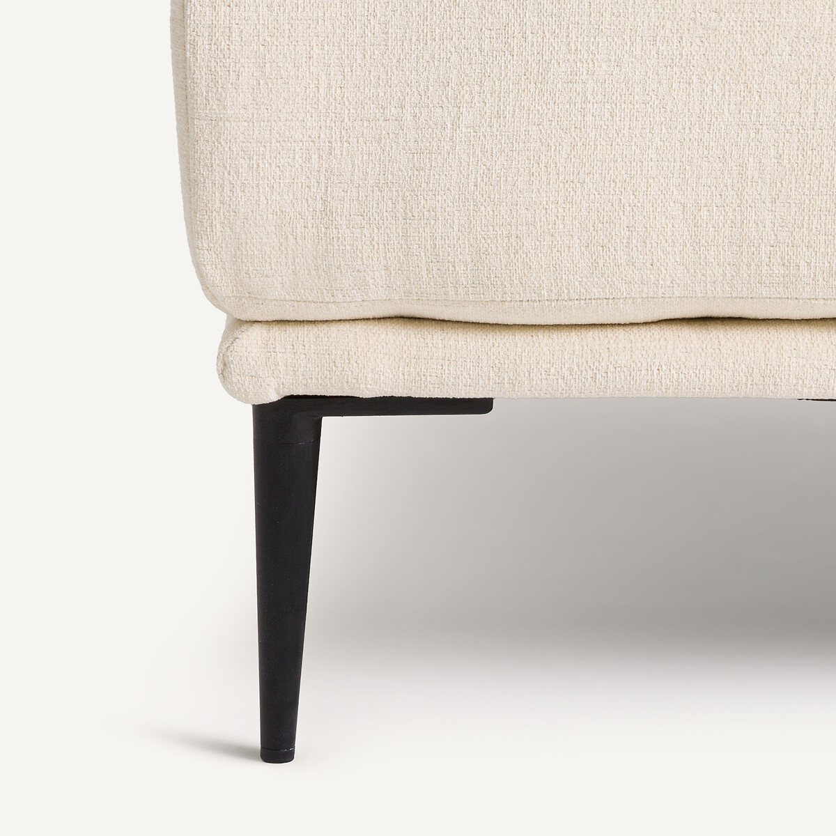 XL polyester voetensteun, Oscar, ontwerp Emmanuel Gallina ivoor, AM.PM X EMMANUEL GALLINA