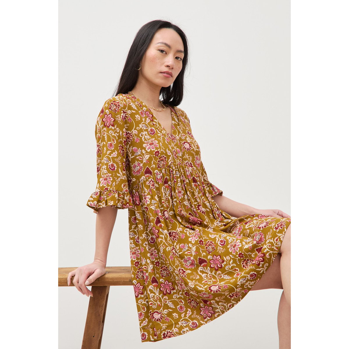 Robe col v manches au coude vert olive, BONOBO