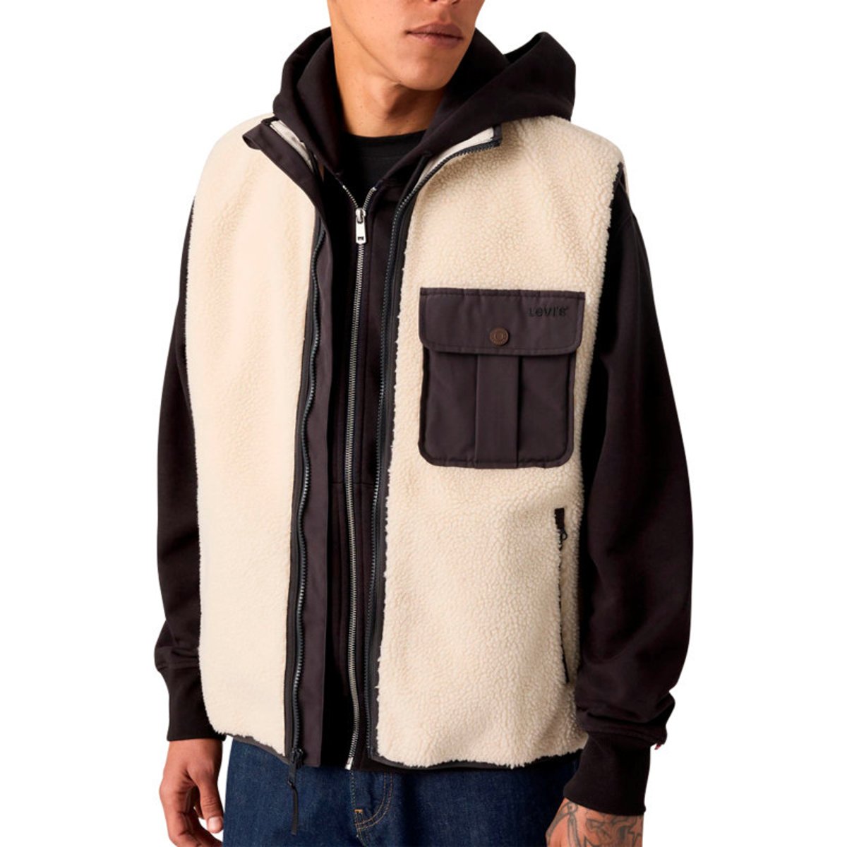 Blouson écru en maille sherpa pourvu d'une coupe droite et d'un col montant écru, LEVI'S