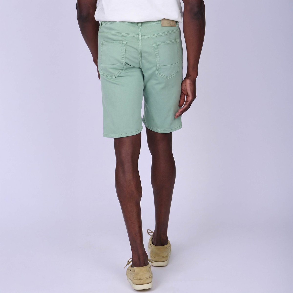Bermuda joggjean vert eau, MISE AU GREEN