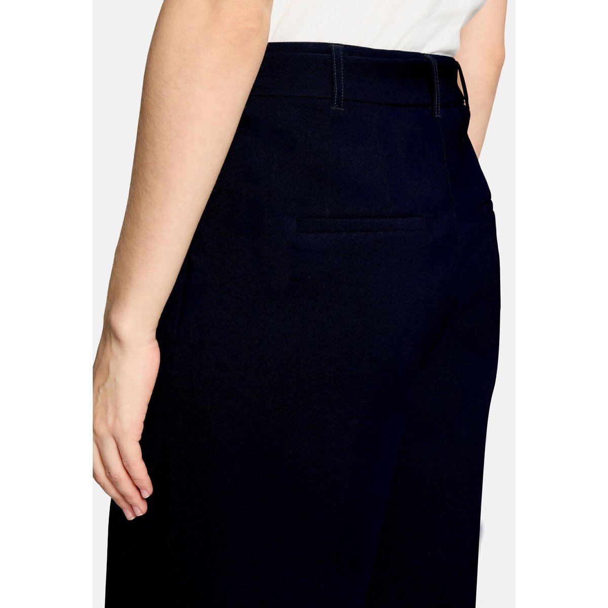 Pantalon en toile unicolore dark sky, BETTY BARCLAY