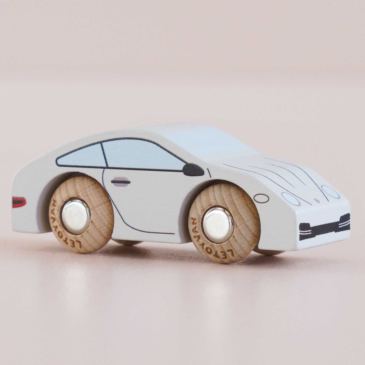 Voiture Poppy No 16 blanc, LE TOY VAN
