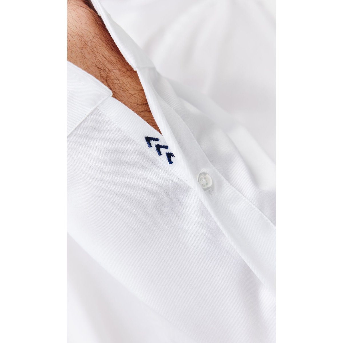 Chemise Regular fit sans repassage en twill de coton blanc, ACROSS