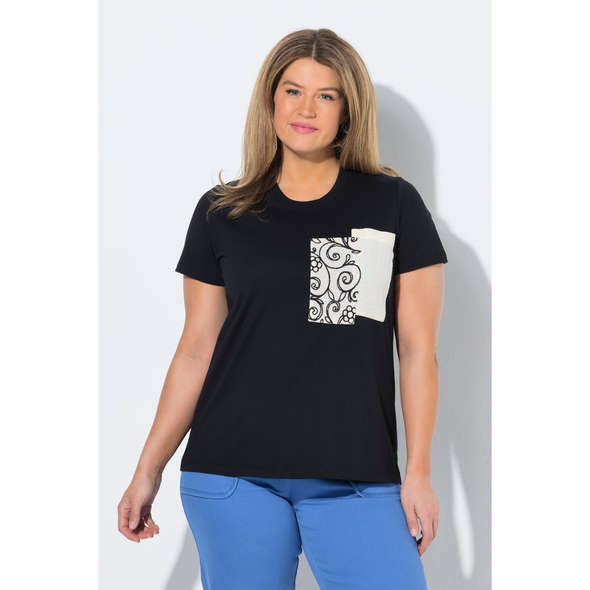 T-shirt en coton bio, poches poitrine noir, ULLA POPKEN