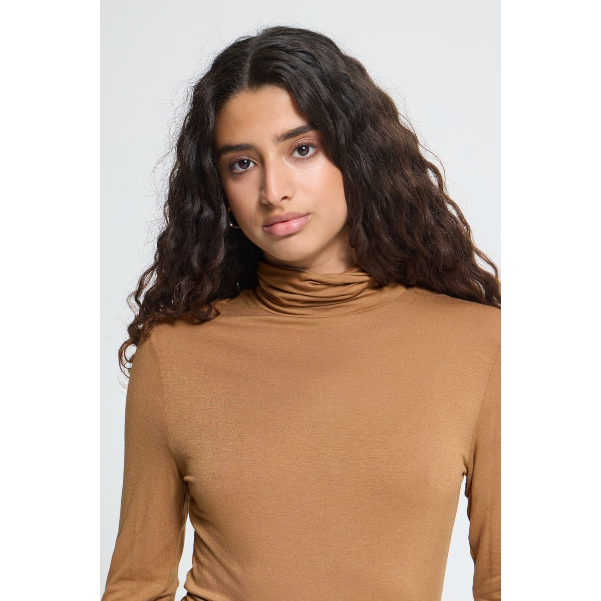 T-shirt à manches longues, col roulé, coupe slim marron toasted coconut, ICHI
