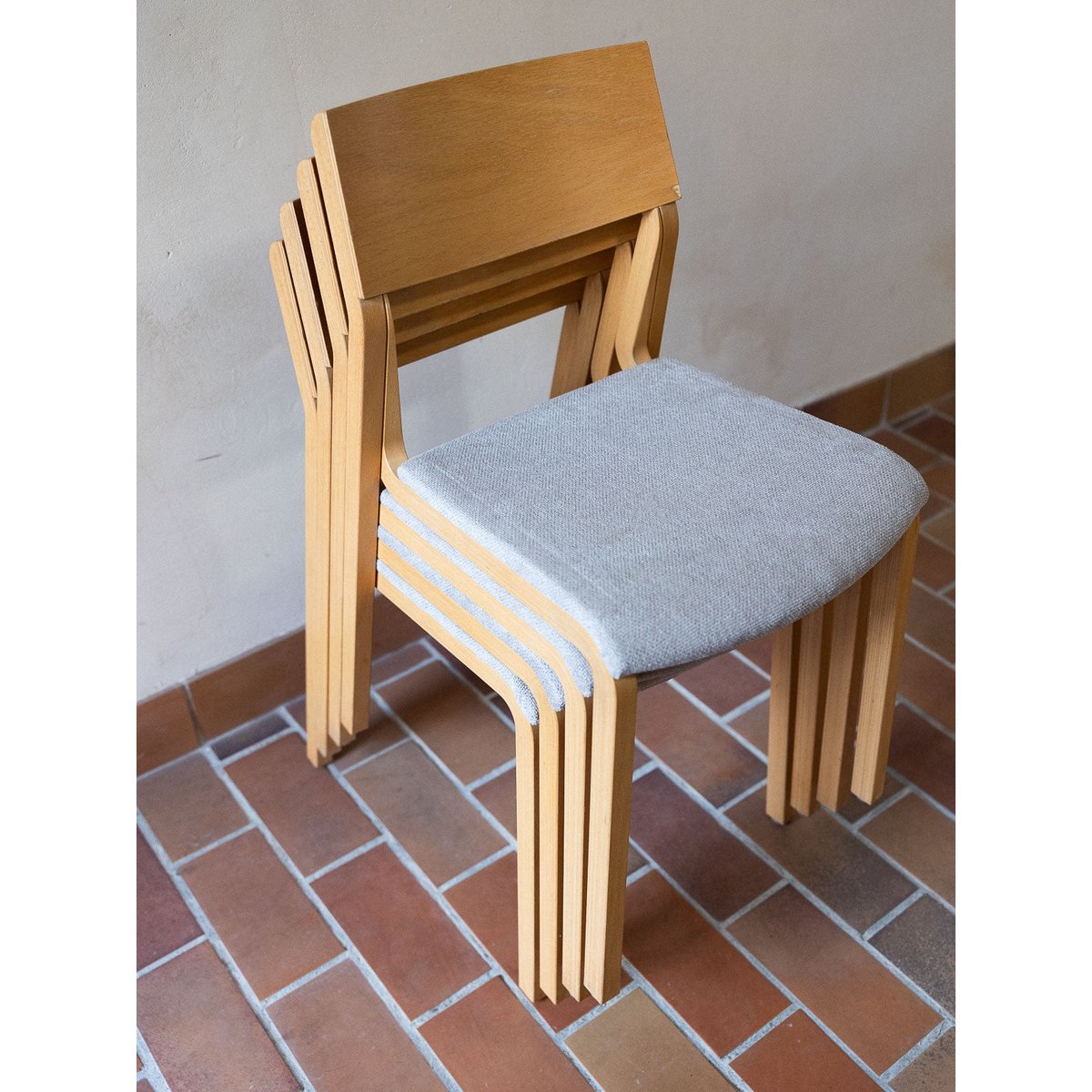 Lot de 4 chaises chêne clair Alma N°1793 - Bon état beige, DEBONGOUT