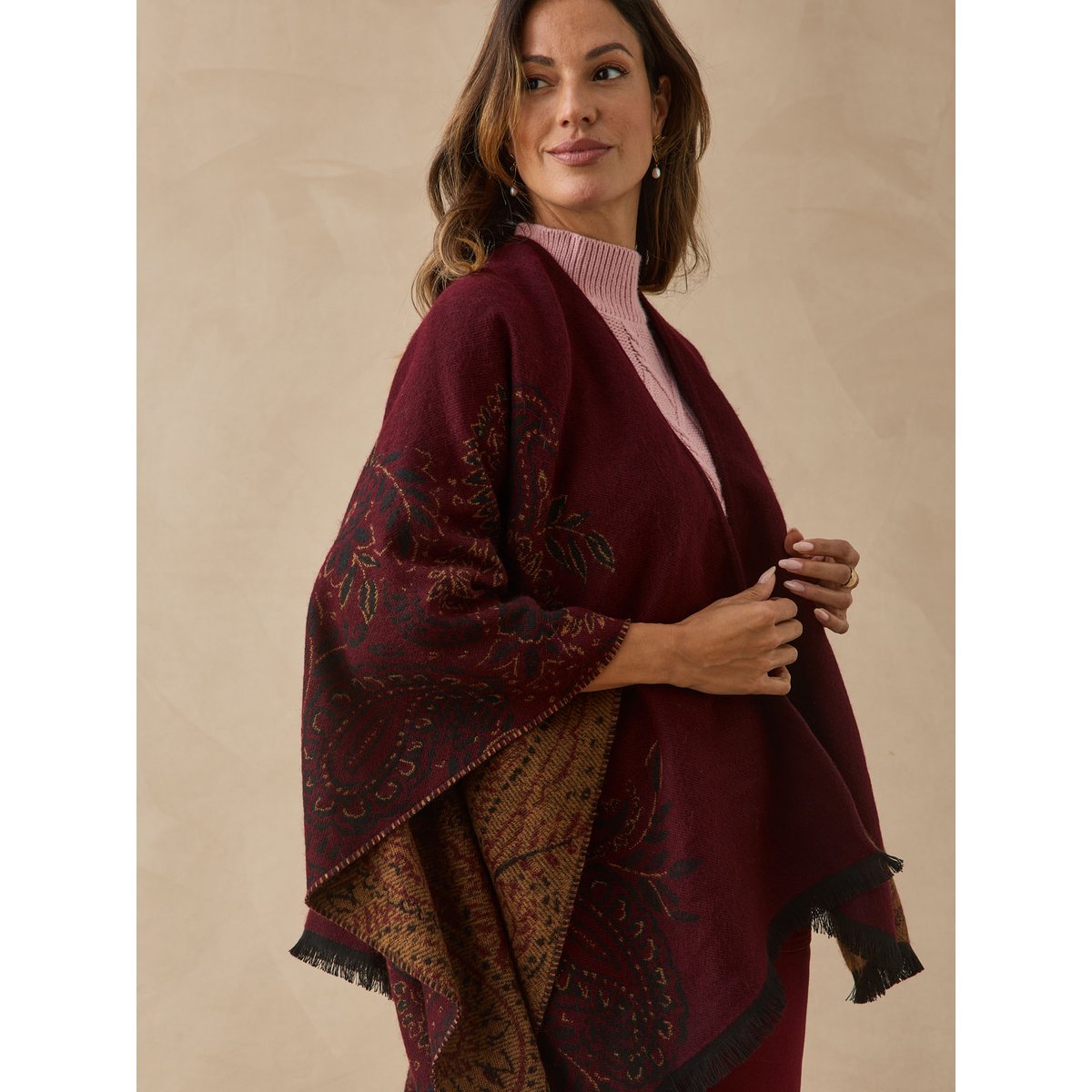 Poncho jacquard à franges bordeaux, DAXON
