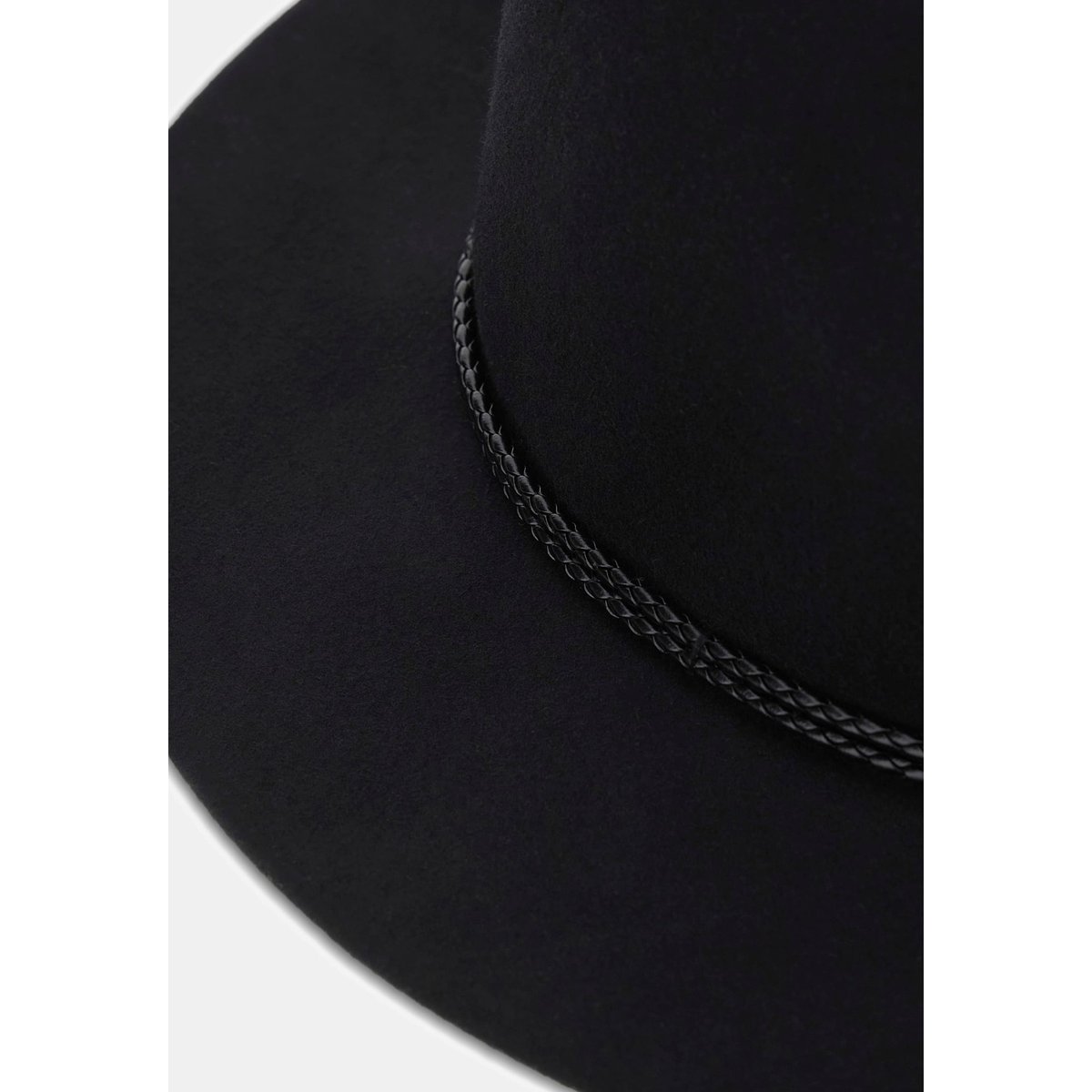 Chapeau Fedora noir, GUESS