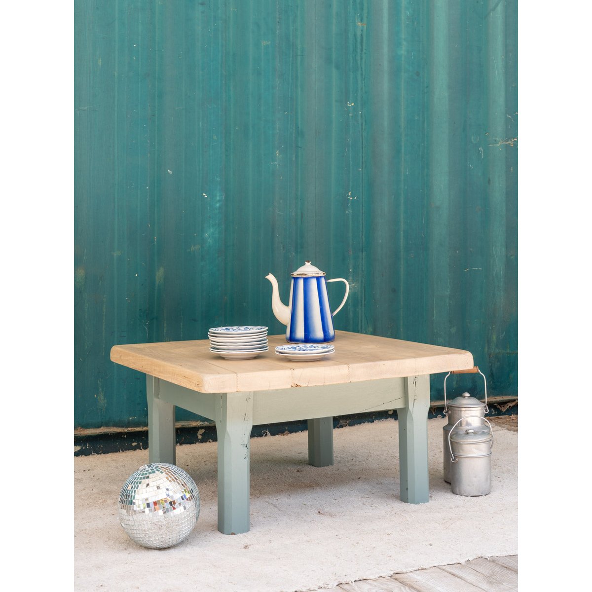 Table basse en bois vert d'eau Léonie N°1065 - Bon état bois clair, DEBONGOUT