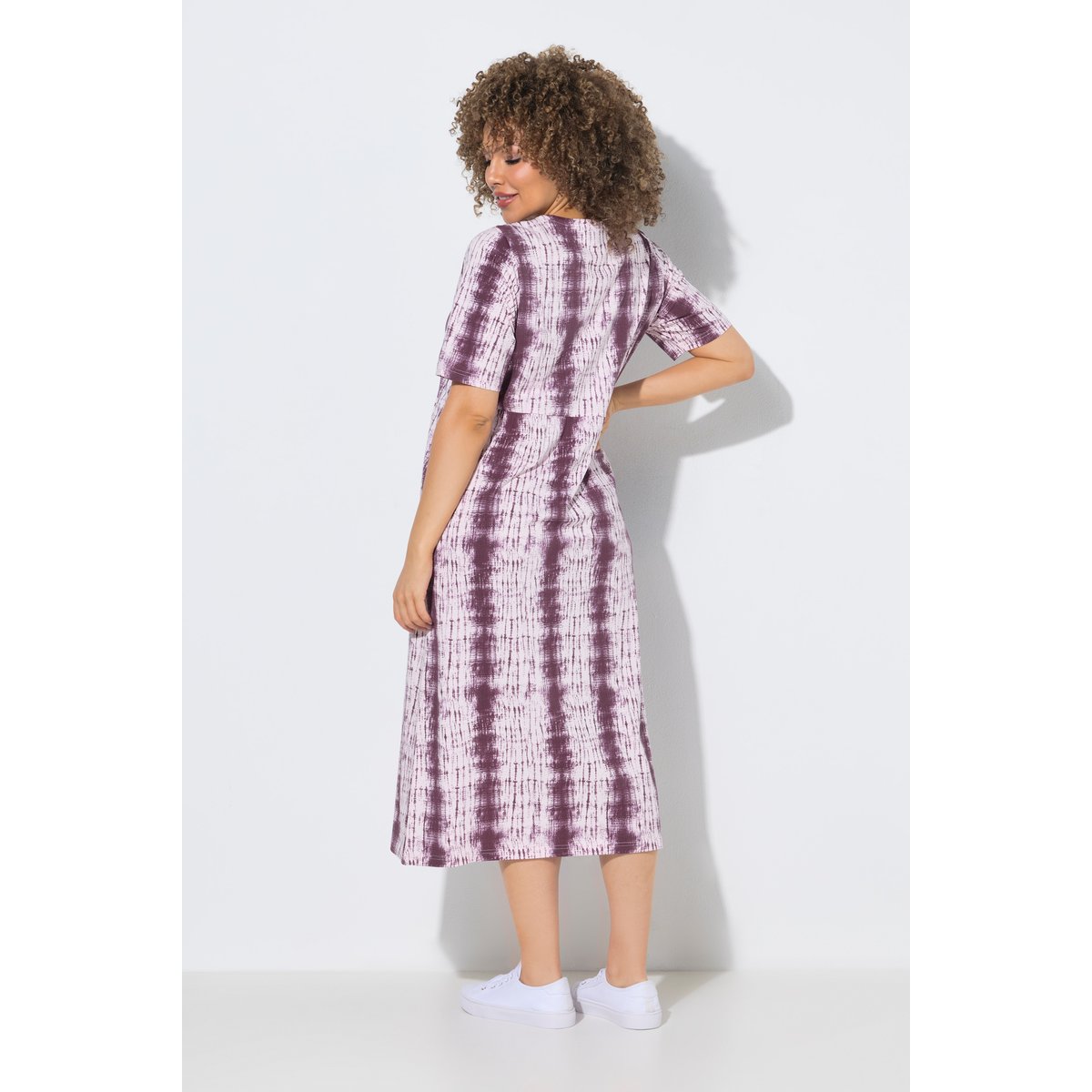 Robe midi avec rayures esprit batik brun nougat, ULLA POPKEN