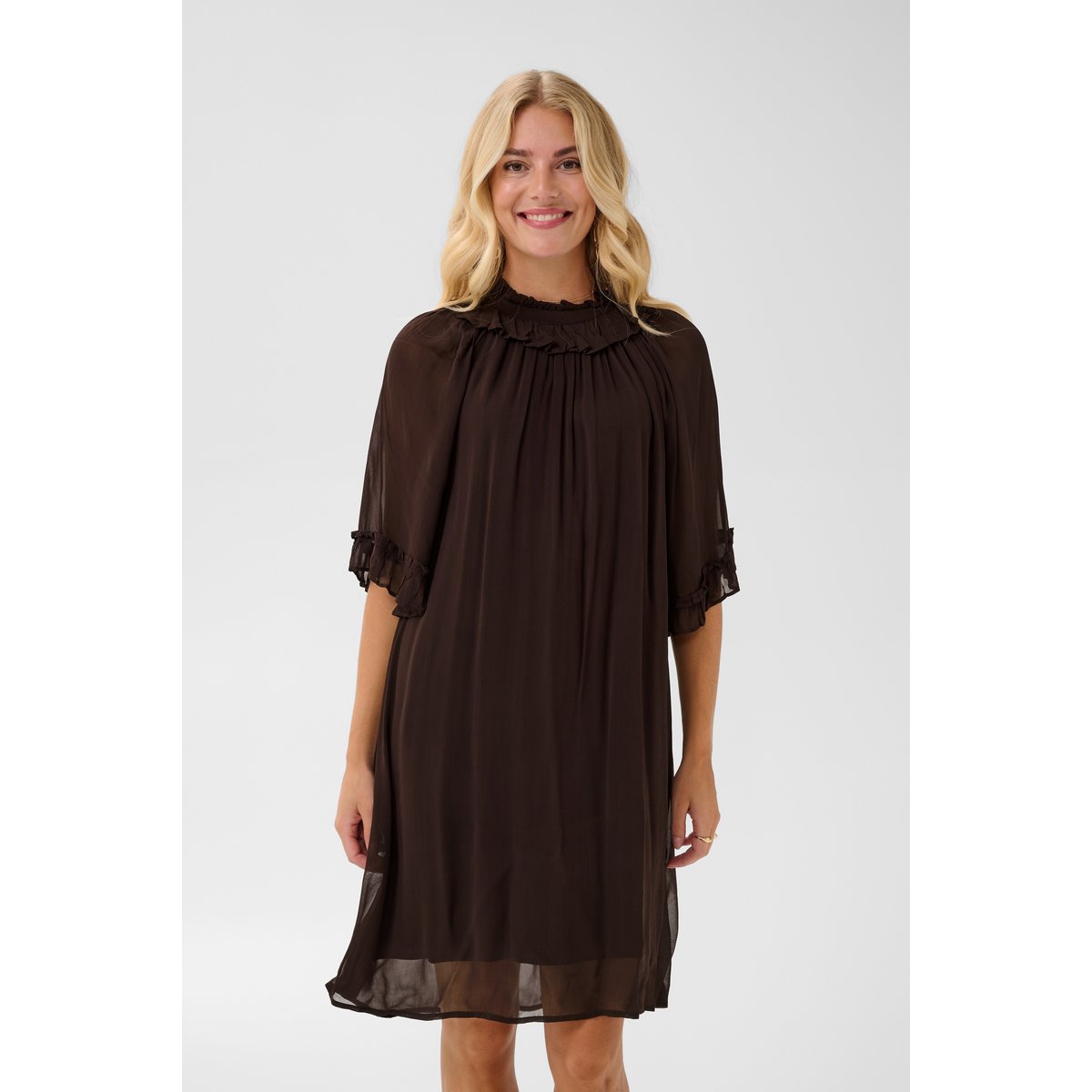 Robe marron java, CREAM