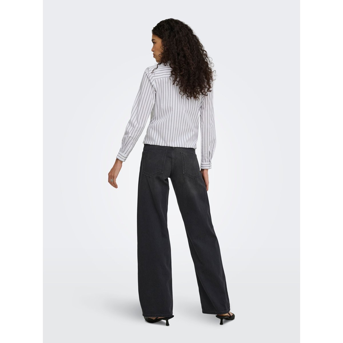 Jean À Jambe Large washed black, ONLY