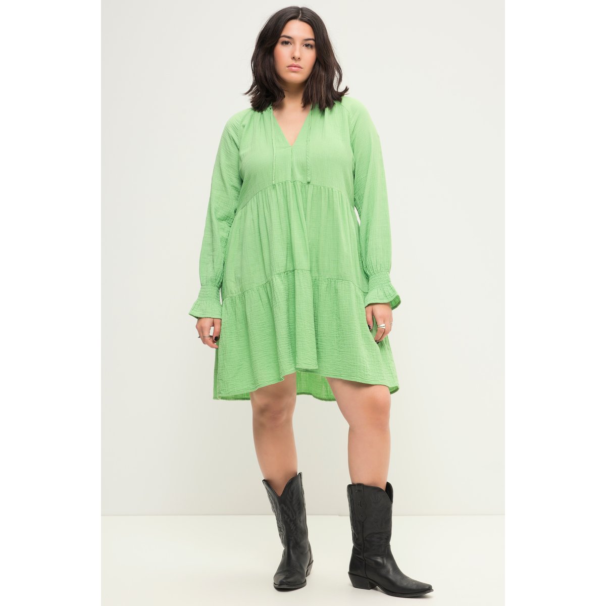Robe mini en mousseline coupe trapèze menthe légère, STUDIO UNTOLD