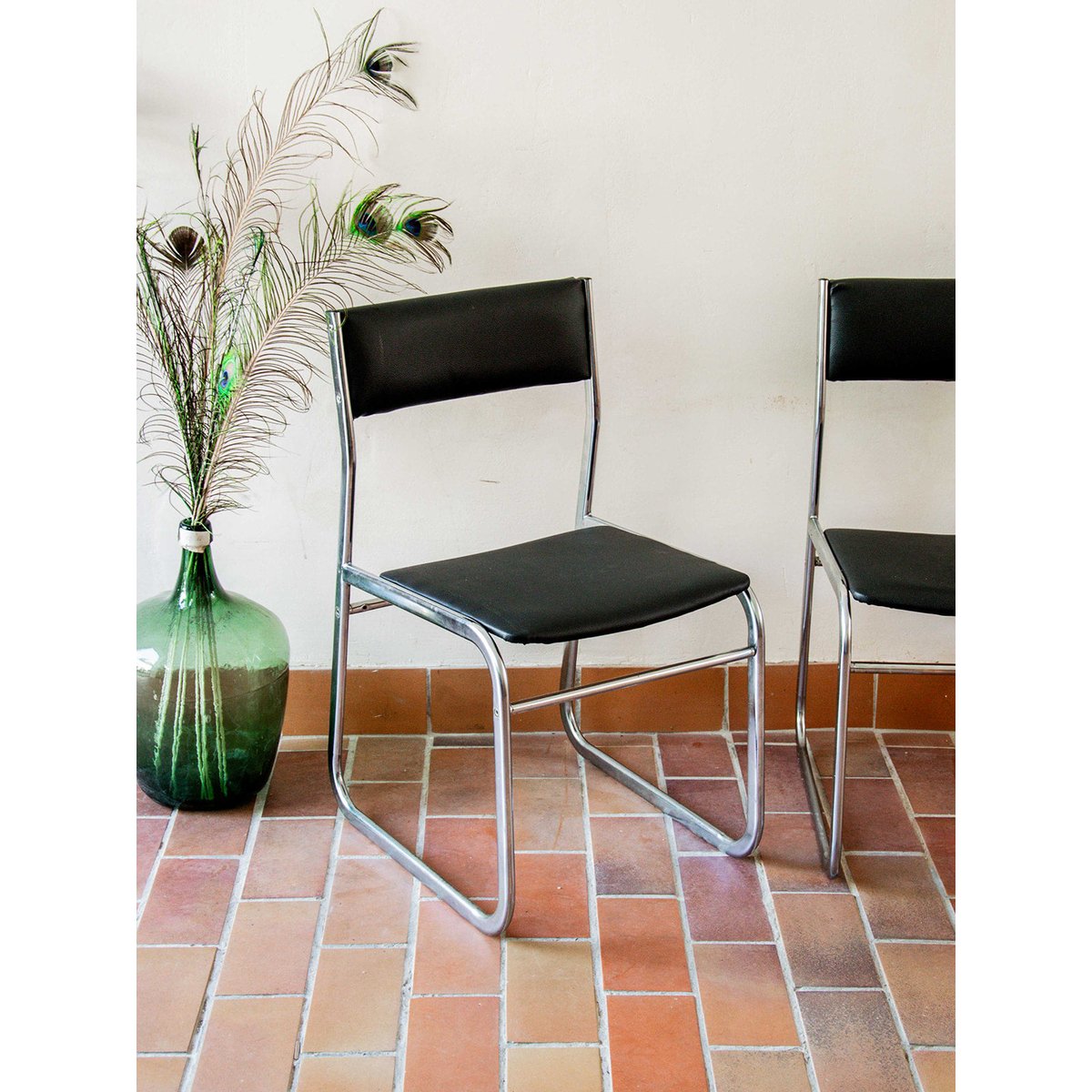 Duo de chaises en métal Diana N°405 - Bon état noir, DEBONGOUT
