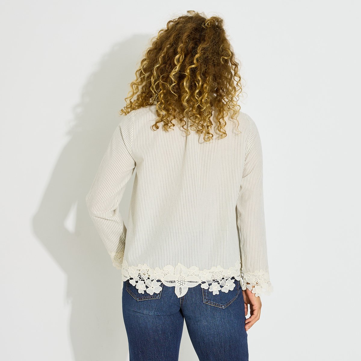 Chemise rayée avec dentelle blanc cassé ecru, GRAIN DE MALICE