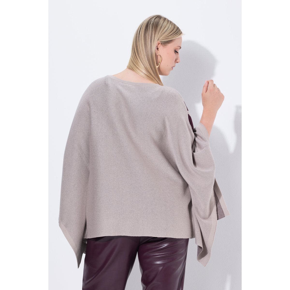 Poncho en maille oversize gris beige, ULLA POPKEN
