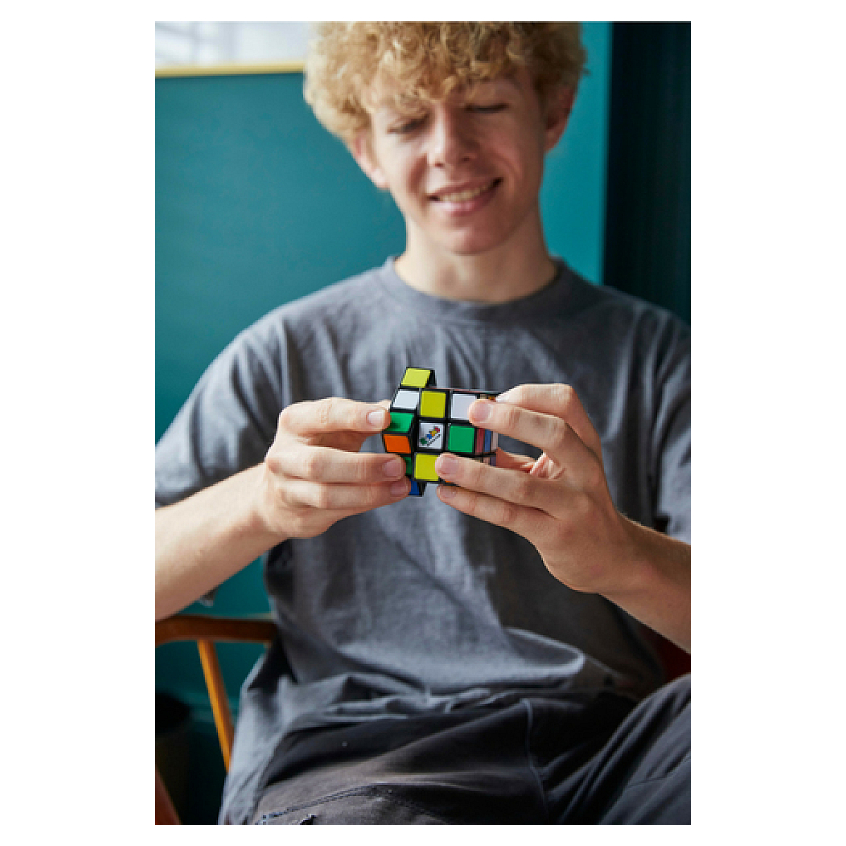 - Rubiks CUBE 3x3 MAITRE couleur unique, SPINMASTER