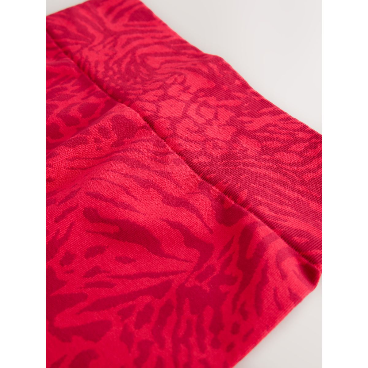 Short cycliste sans coutures active rouge imprimé animal, NEXT
