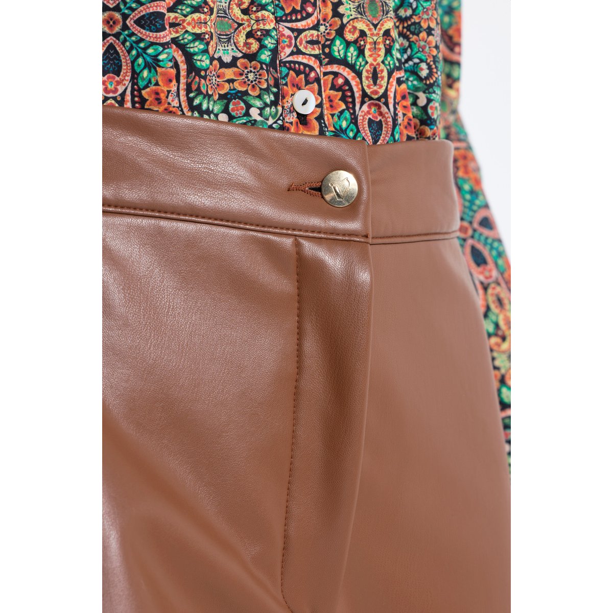 Short en similicuir brun doré, ULLA POPKEN