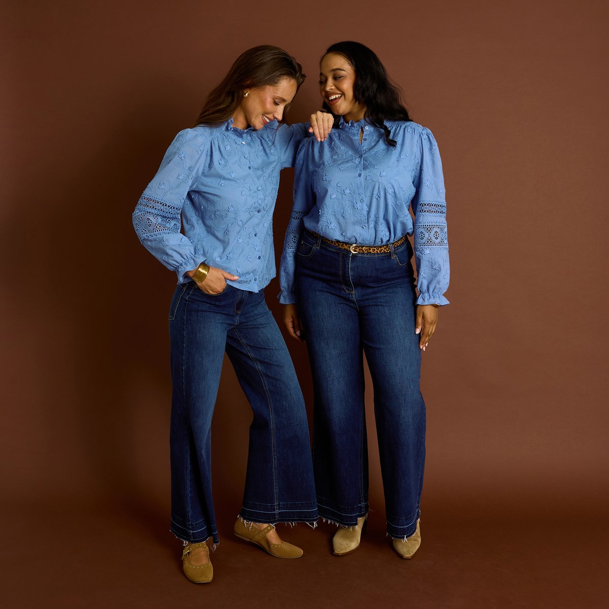 Chemise brodée détails ajourés bleu, GRAIN DE MALICE