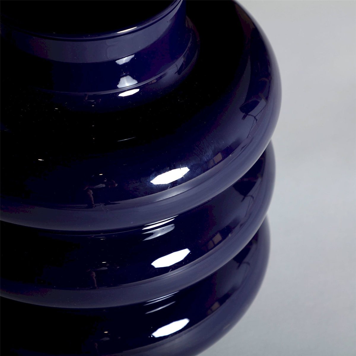 Vase style art déco en verre laqué bleu laqué intense, RECOLLECTION