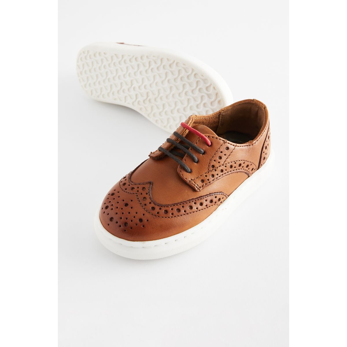 Chaussures à lacets richelieu marron clair, NEXT