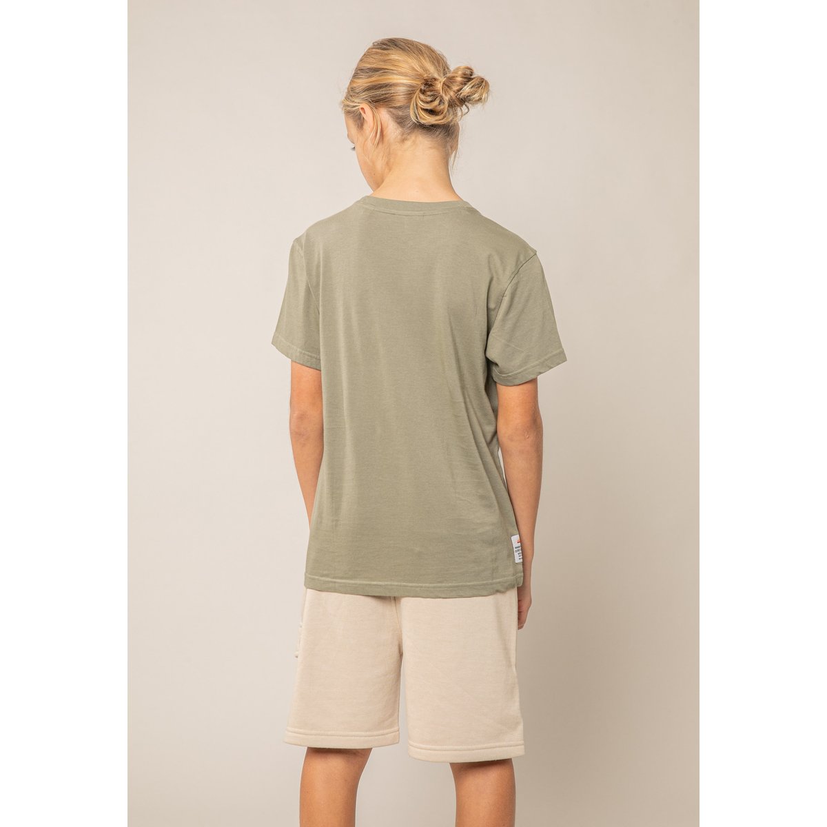 T-shirt garçon en coton KIKONDO light khaki, DEELUXE
