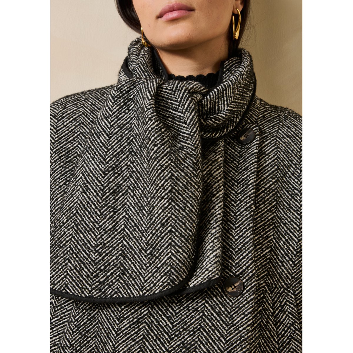 Manteau court ample à chevrons écharpe amovible noir, LA FEE MARABOUTEE