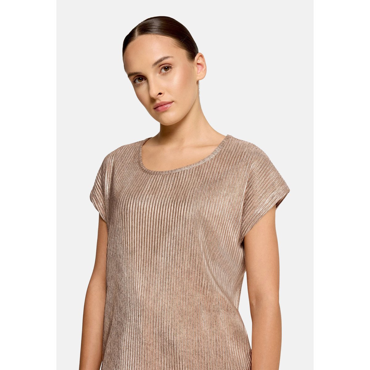 Haut casual à effet brillant beige, BETTY BARCLAY