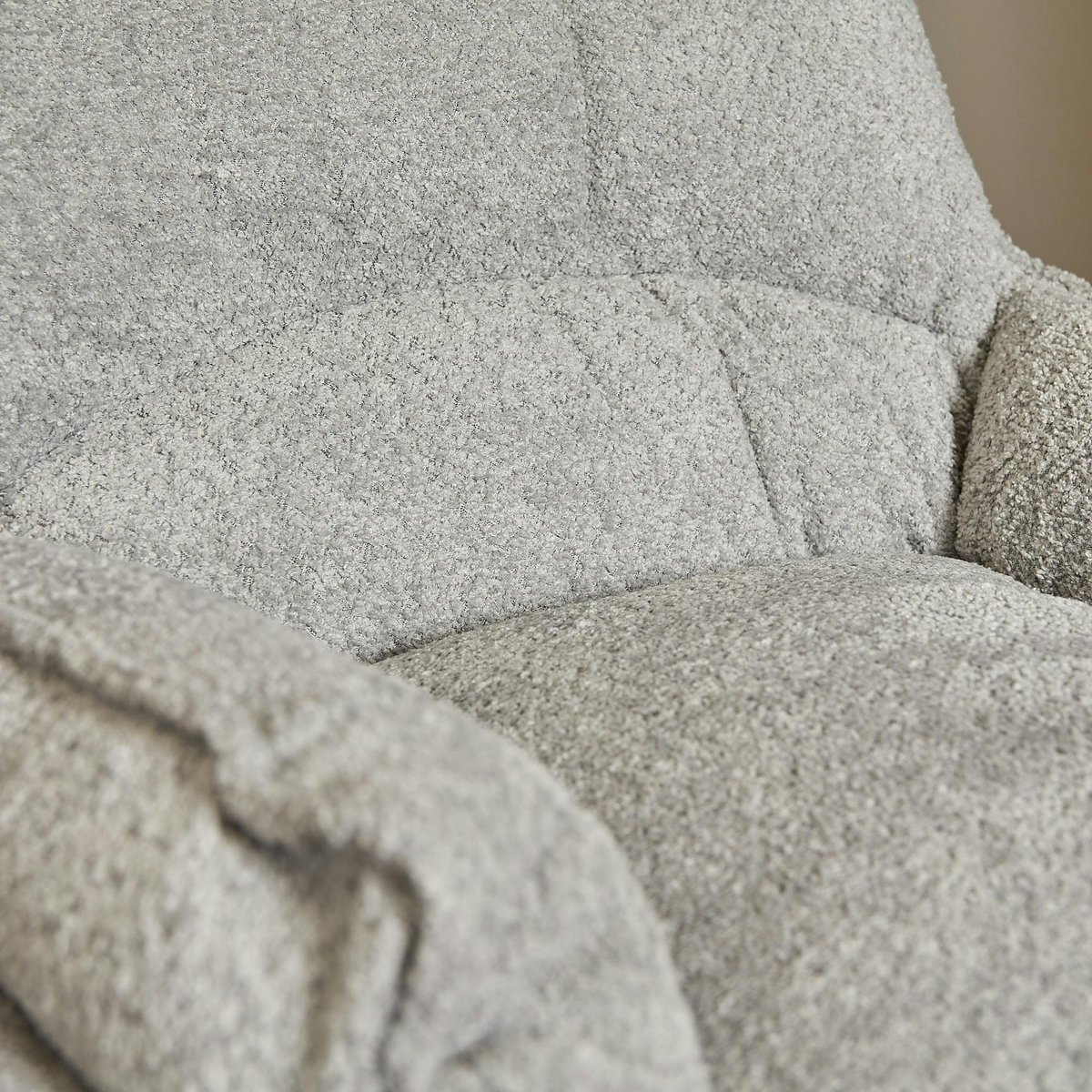 Fauteuil pivotant tissu bouclette BELORA gris clair, PIER IMPORT
