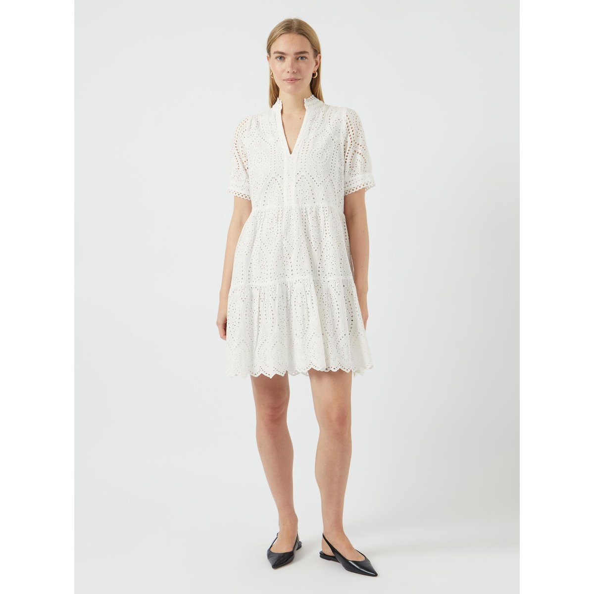 Mini-Robe star white, YAS