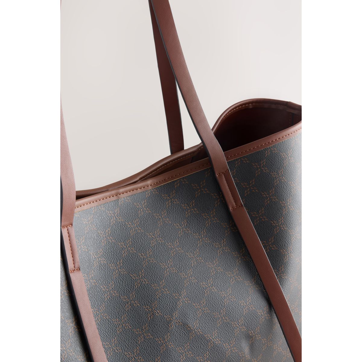 Grand sac à bandoulière monogramme marron, NEXT