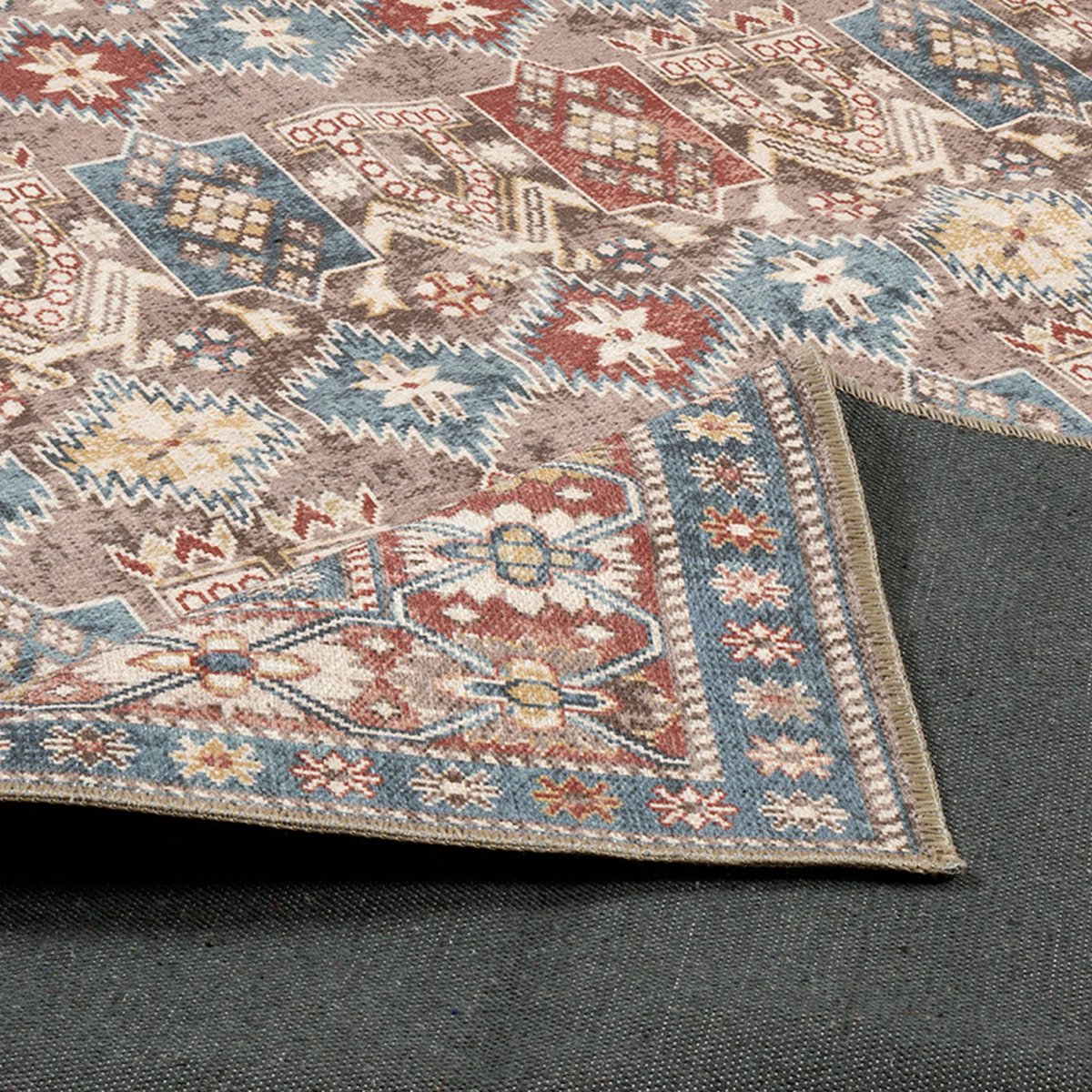 Tapis intérieur rectangulaire persan TOMO multicolore, SWEEEK