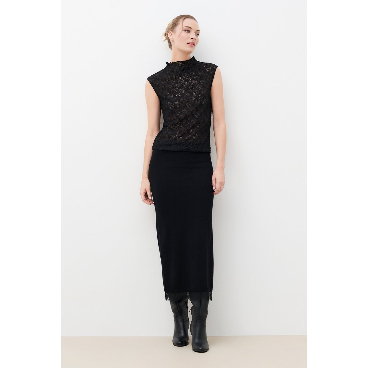 T-shirt droit col montant TLIPA noir, CAROLL