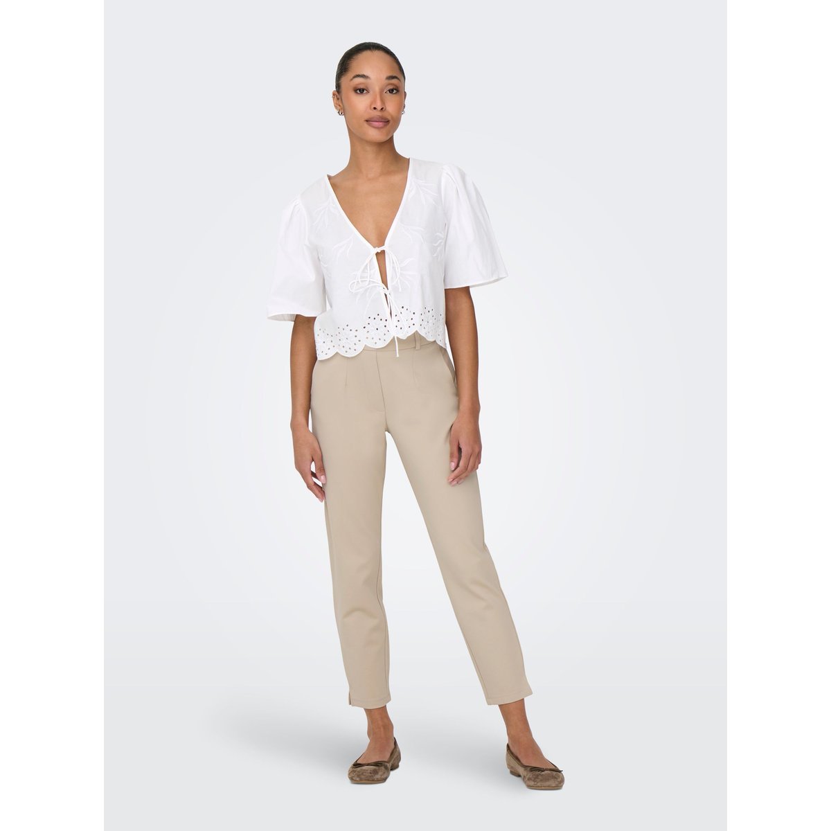 Top bright white 1, JDY